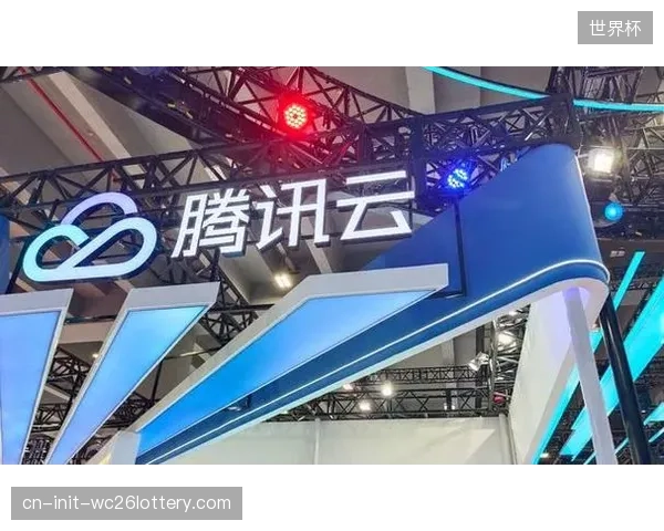 广州保利世贸博览馆在赛事间歇期，正尝试通过腾讯云ECM平台，将其闲置的边缘算力并入公共云网络对外出租